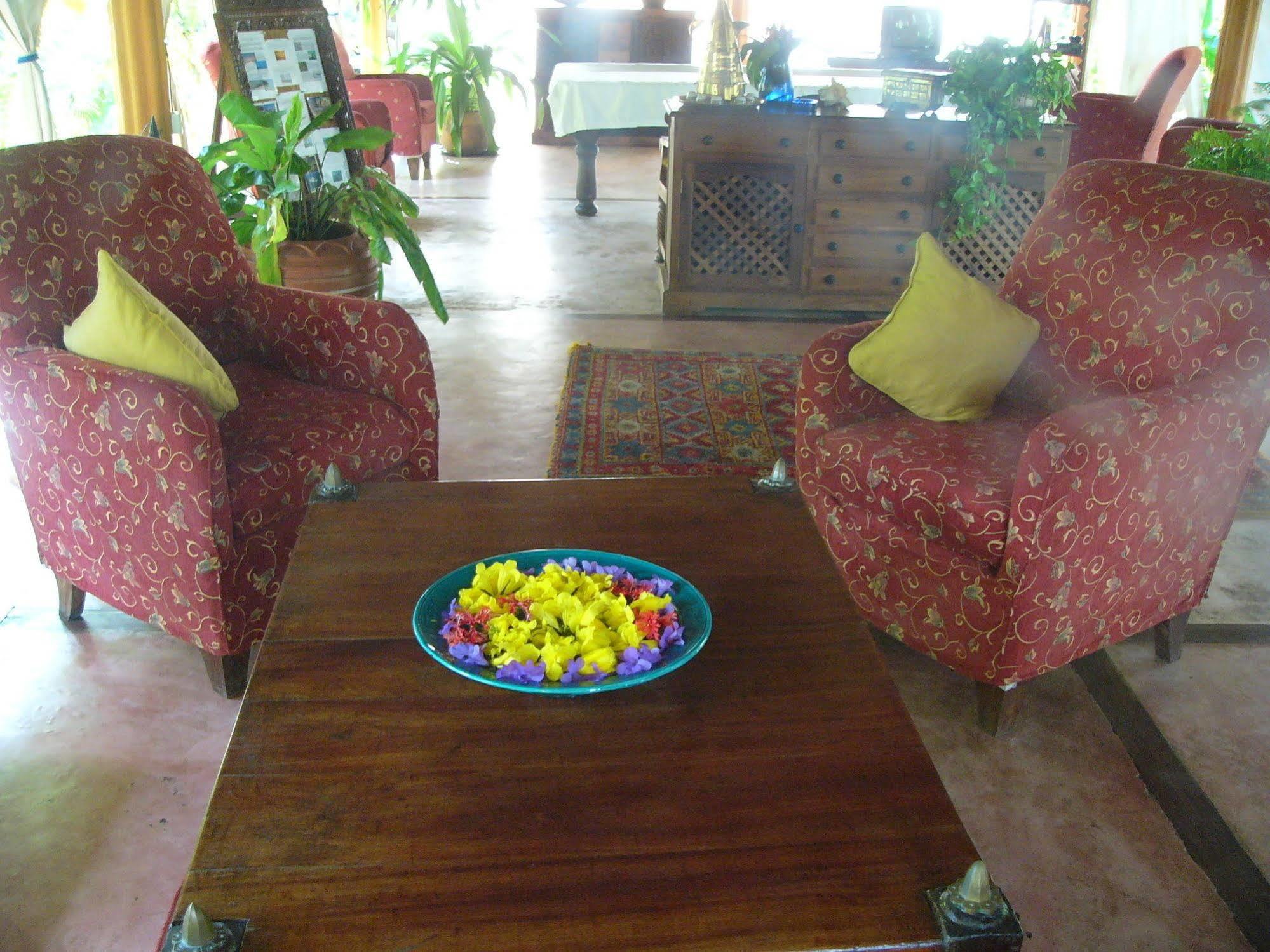 Kinasi Lodge Utende 외부 사진