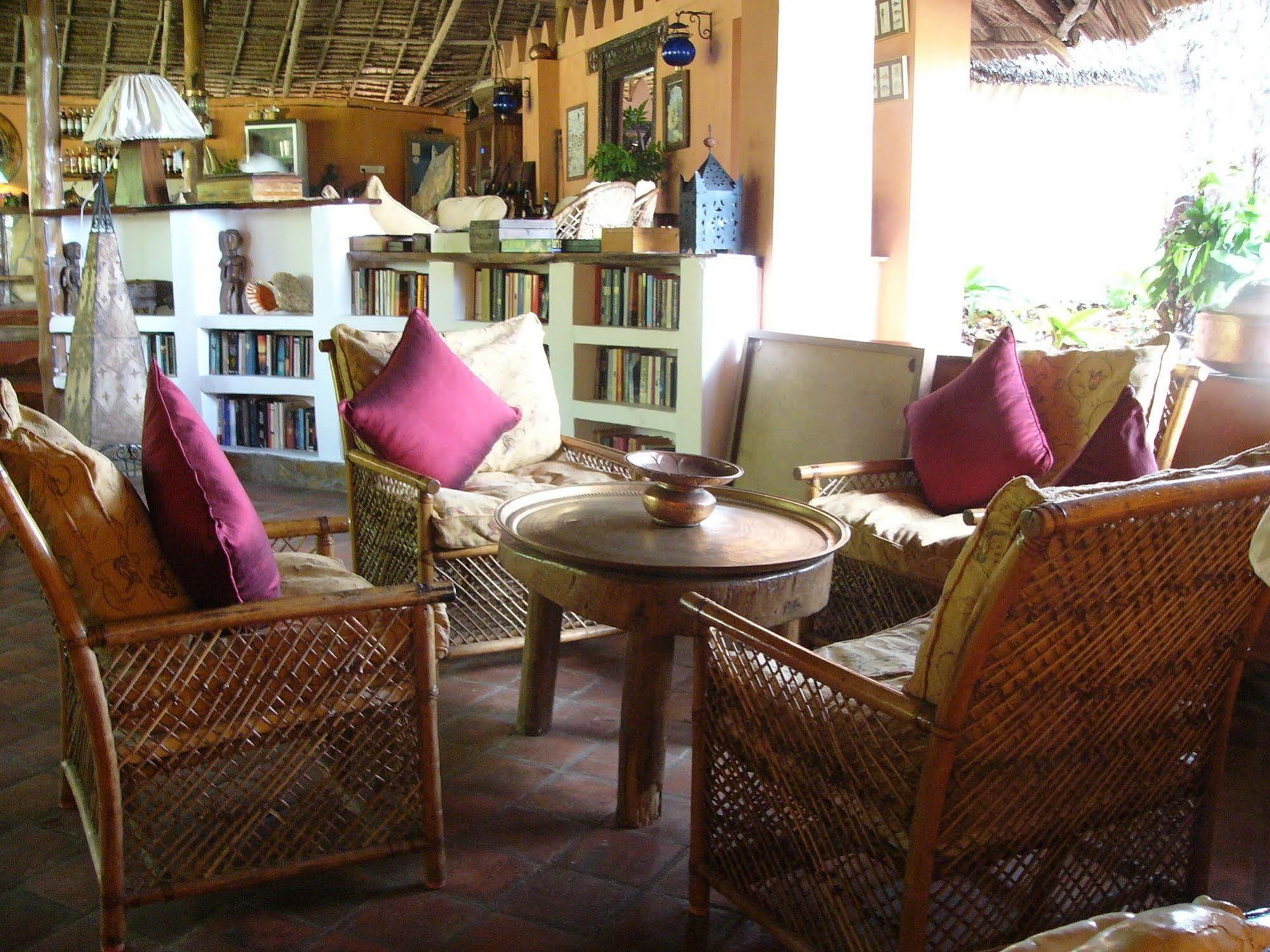 Kinasi Lodge Utende 외부 사진