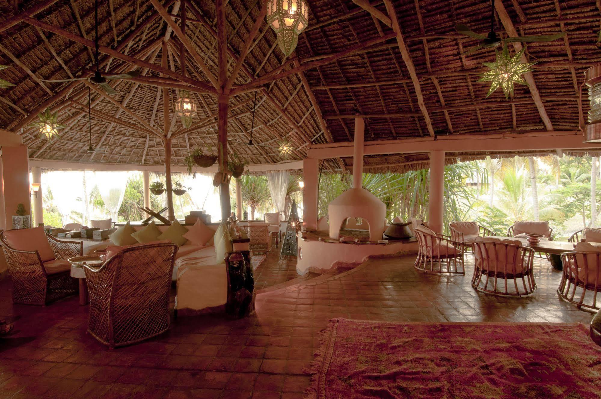 Kinasi Lodge Utende 외부 사진