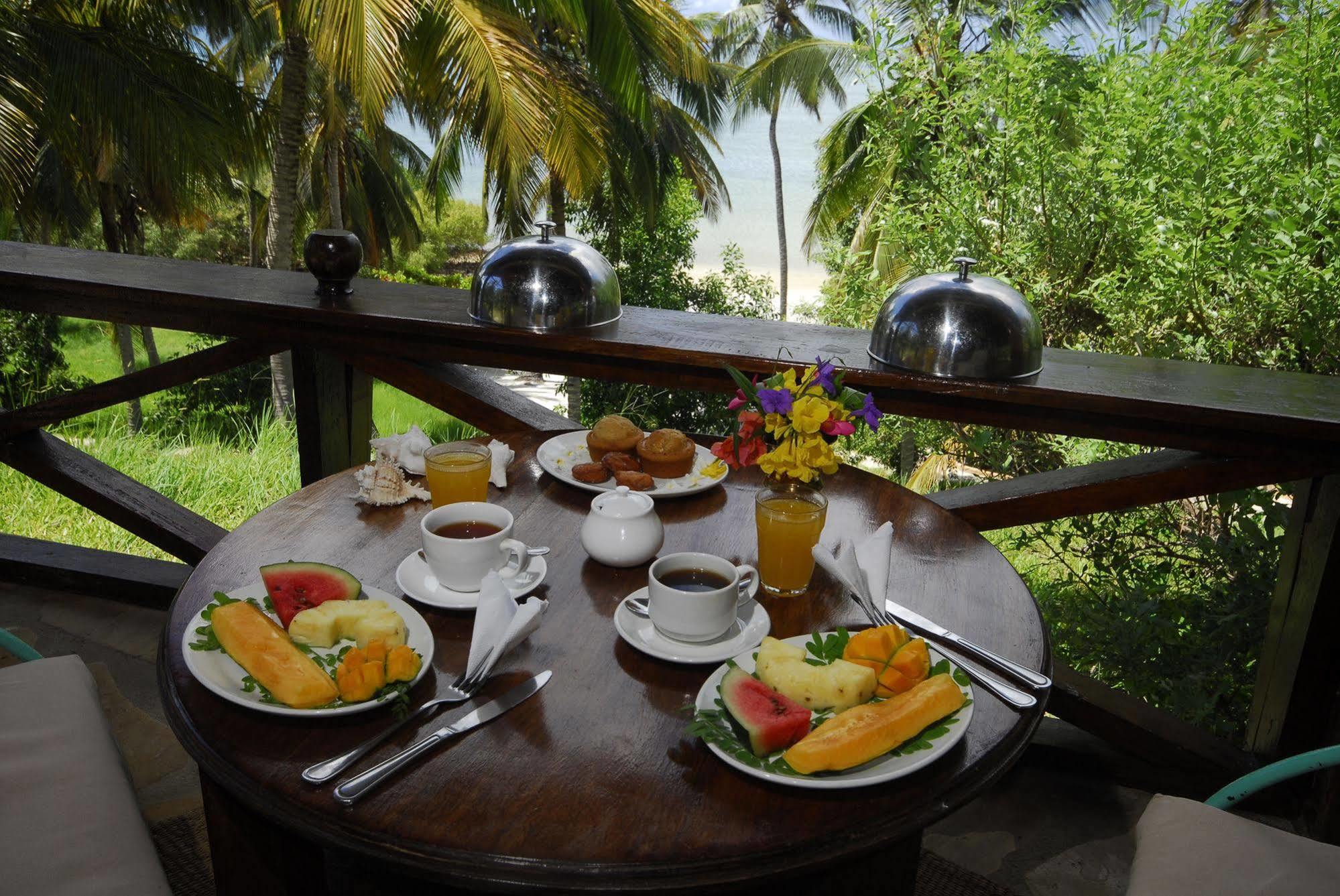 Kinasi Lodge Utende 외부 사진