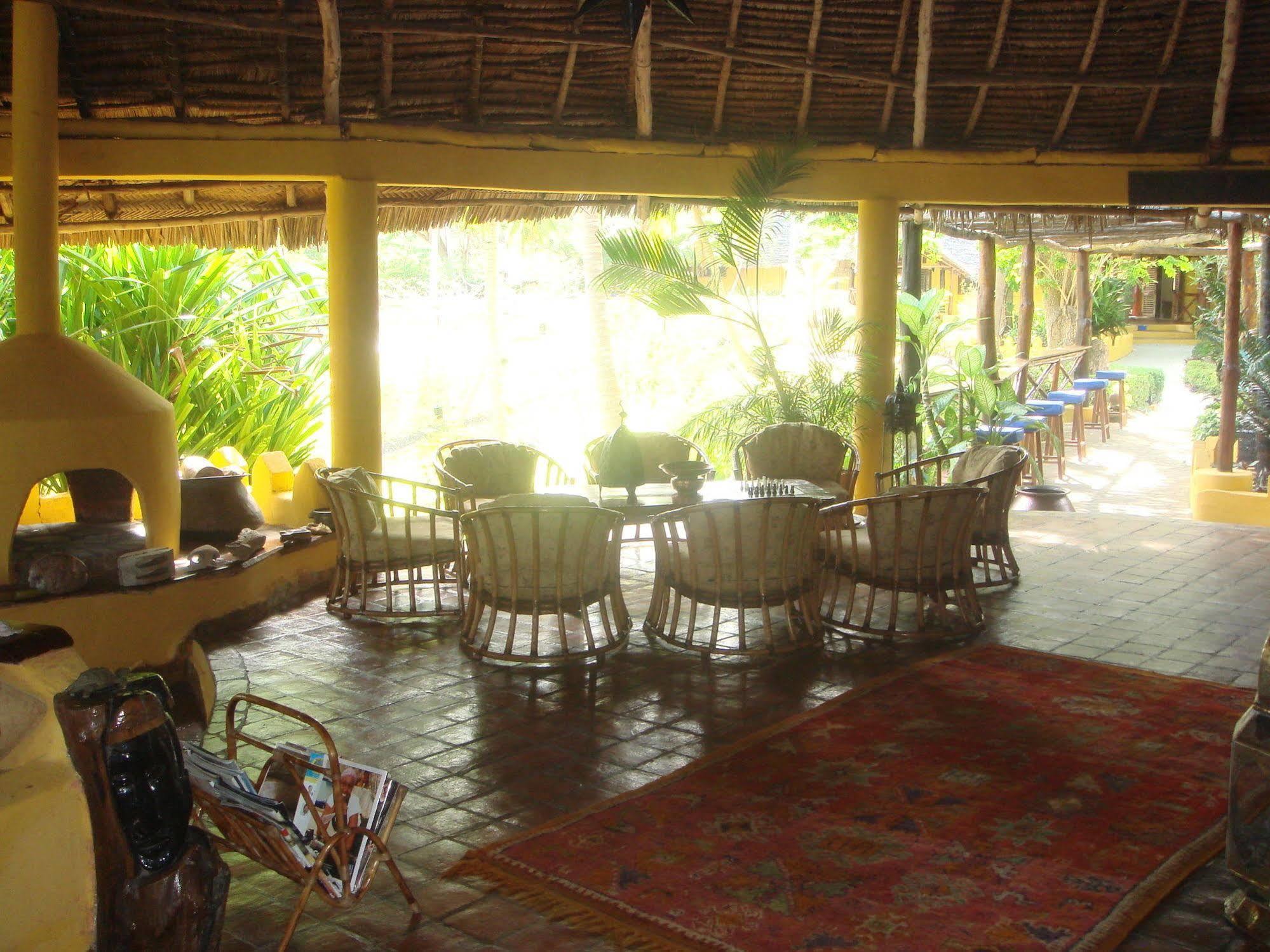 Kinasi Lodge Utende 외부 사진
